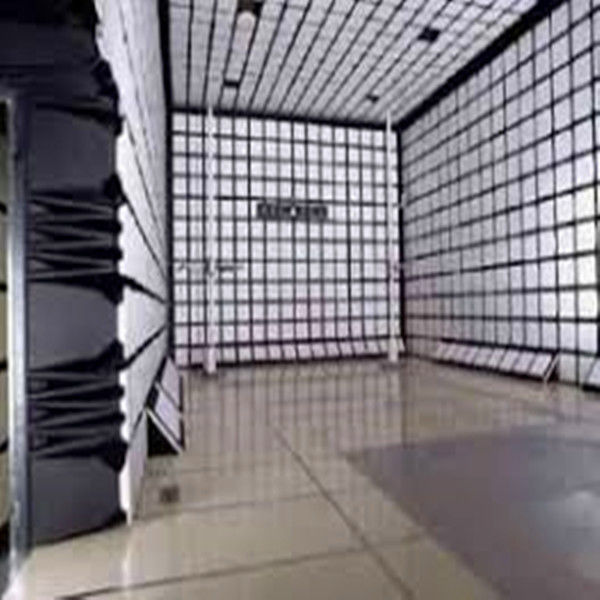 1MHz To 3GHz 110dB Semi EMC Anechoic Chamber Room MRI Shielding Enclosure