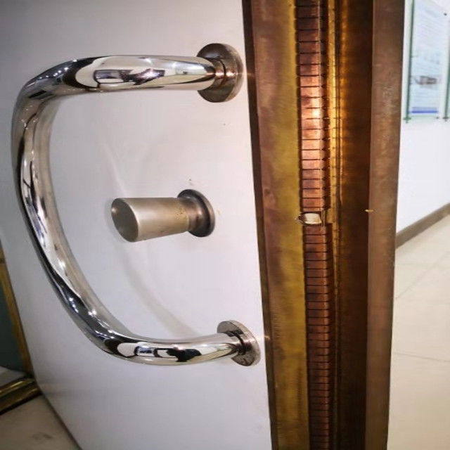 900x1900mm Galvanized Steel EMI RF Shielded Door For Faraday Cage high quality rf shielding room